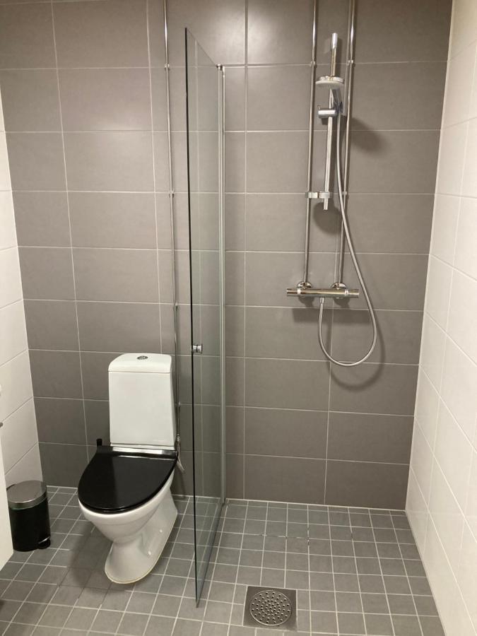 Yksio Multisillassa. Sanky Kahdelle. Tampere Kültér fotó