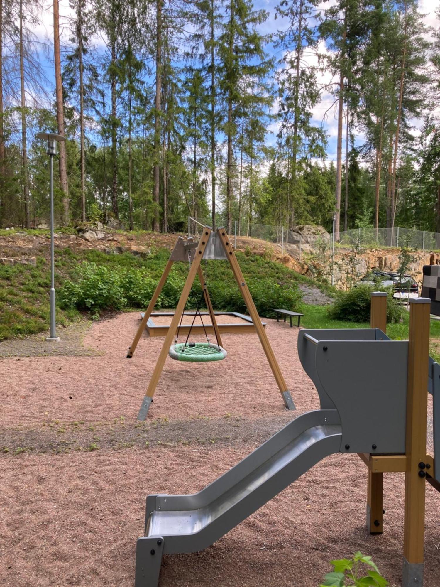 Yksio Multisillassa. Sanky Kahdelle. Tampere Kültér fotó